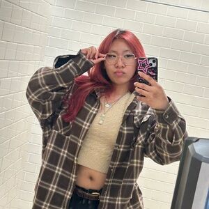 Meet your Posher, Laurel